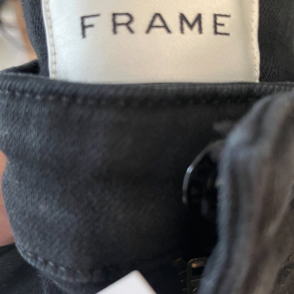 Frame The Reboot Crop High Rise Bootcut Jeans in Levitate (Black) NWT Size 24 - Picture 4 of 4